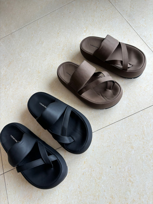 Women Casual Thong Slid on Platform Sandals